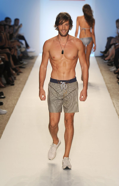 Diesel 2012~ӾbDƬ