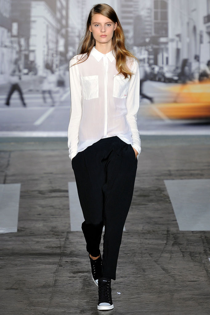 DKNY 2013DƬ
