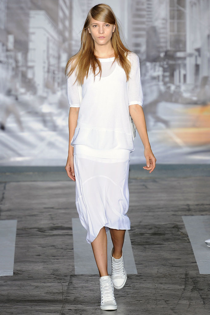 DKNY 2013DƬ
