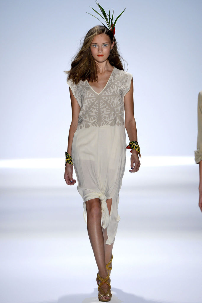 Mara Hoffman 2013DƬ