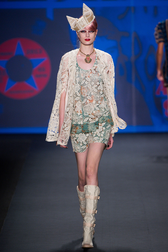 Anna Sui 2013DƬ