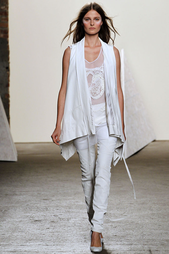 Tess Giberson 2013(chng)DƬ