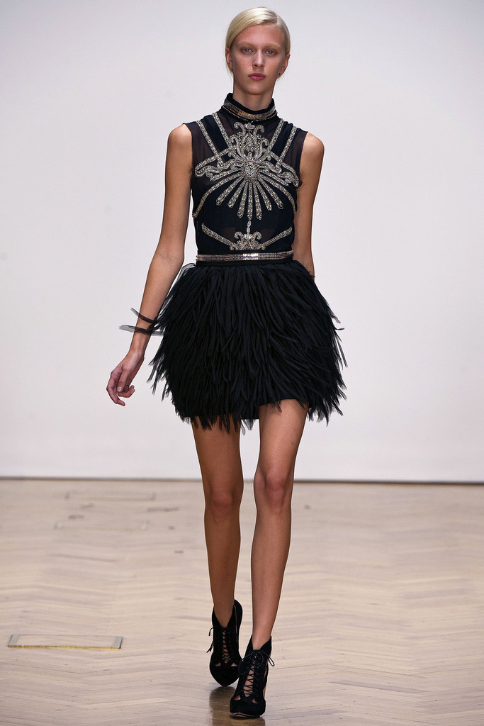 Sass & Bide 2013(chng)DƬ