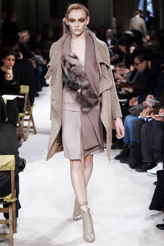Miu Miu 09ﶬDƬ