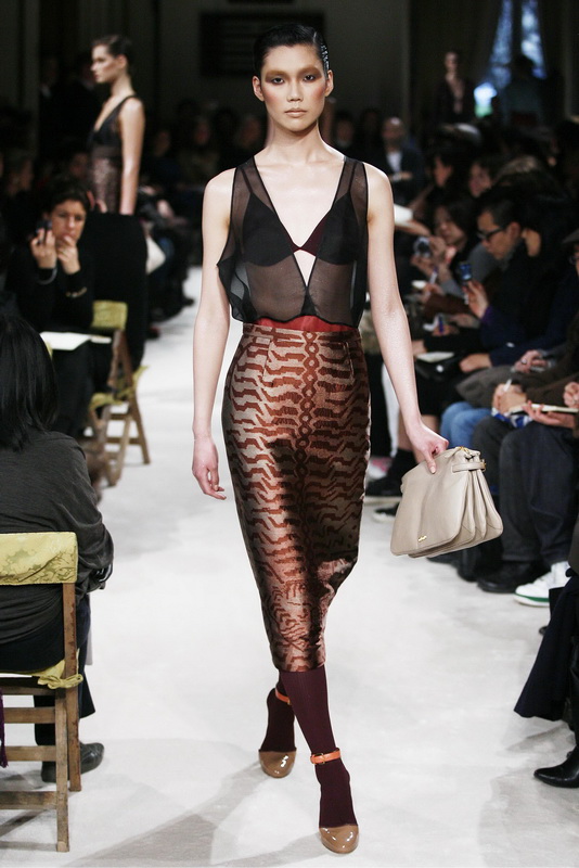 Miu Miu 09ﶬDƬ