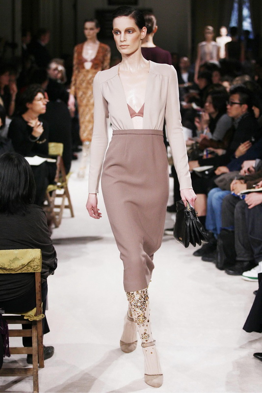 Miu Miu 09ﶬDƬ