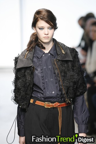 Karen Walker 07秋冬
